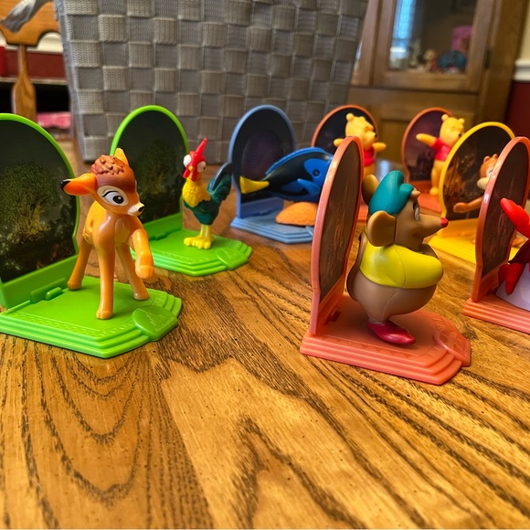 Disney happy meal toys - Picture 3 of 6